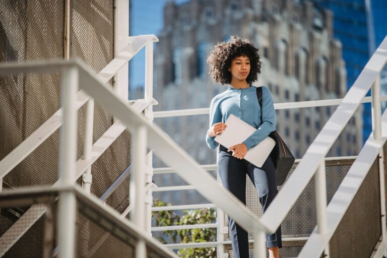 Comment trouver l&rsquo;inspiration et passer à l&rsquo;action pour évoluer dans sa carrière ?